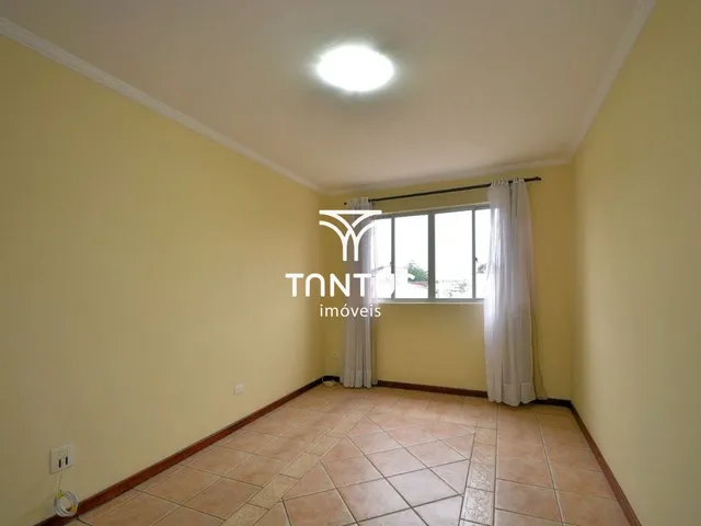 Apartamento 3 quartos e 2 banheiros, à venda, no bairro Bacacheri em Curitiba