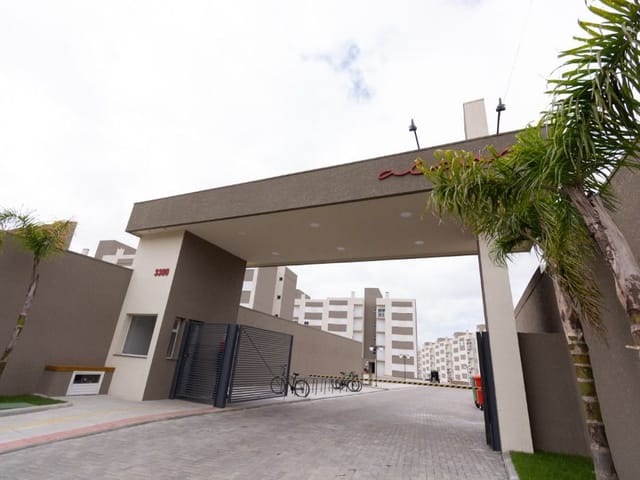 Apartamento 2 quartos e 1 banheiro, à venda ou para alugar, no bairro Areal em Pelotas