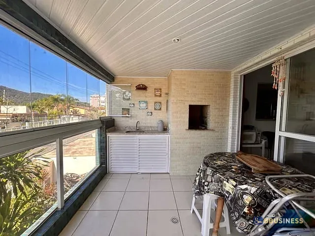 Apartamento 2 quartos e 2 banheiros, à venda, no bairro Centro em Bertioga
