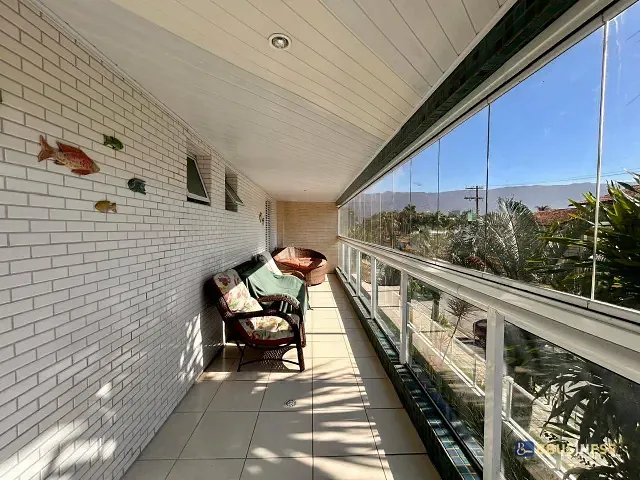 Apartamento 2 quartos e 2 banheiros, à venda, no bairro Centro em Bertioga