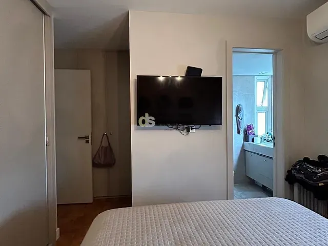 Apartamento 3 quartos e 3 banheiros, à venda ou para alugar, no bairro Vila Nova Conceição em São Paulo