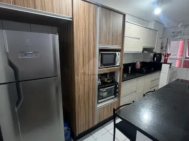 Apartamento com 63m² 2 quartos e 1 banheiro, à venda, no bairro Jardim Zaira em Mauá