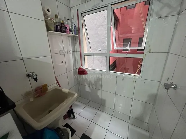 Apartamento com 63m² 2 quartos e 1 banheiro, à venda, no bairro Jardim Zaira em Mauá