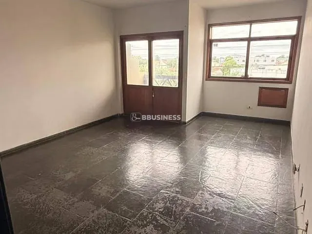 Apartamento 3 quartos e 2 banheiros, à venda, no bairro Parque Jóquei Club em Campos dos Goytacazes