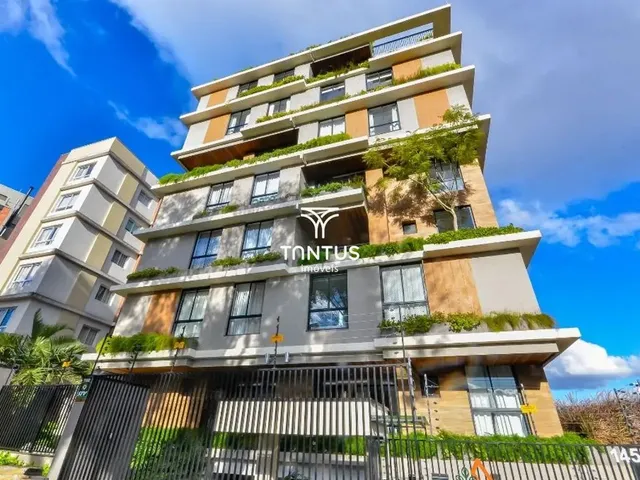 Apartamento 2 quartos e 2 banheiros, para alugar, no bairro Água Verde em Curitiba