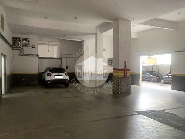 Apartamento à venda com 3 quartos, 81m² - Foto 40