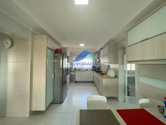 Apartamento com 10m² 4 quartos e 6 banheiros, à venda, no bairro Jardim das Colinas em São José Dos Campos