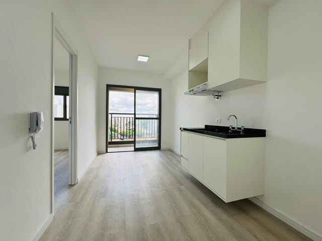 Apartamento com 28m² 1 quarto e 1 banheiro, para alugar, no bairro Vila Independência em São Paulo