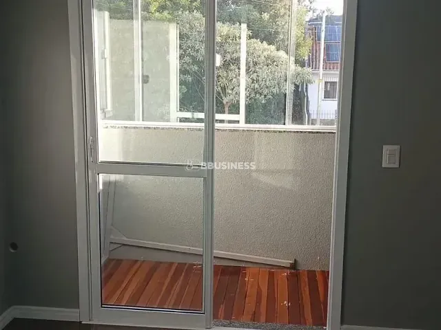 Apartamento 2 quartos e 1 banheiro, à venda, no bairro São Luiz em Caxias do Sul