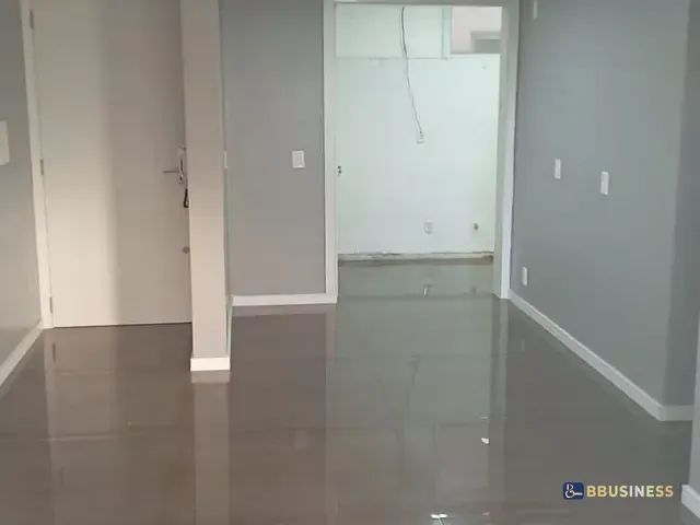 Apartamento 2 quartos e 1 banheiro, à venda, no bairro São Luiz em Caxias do Sul