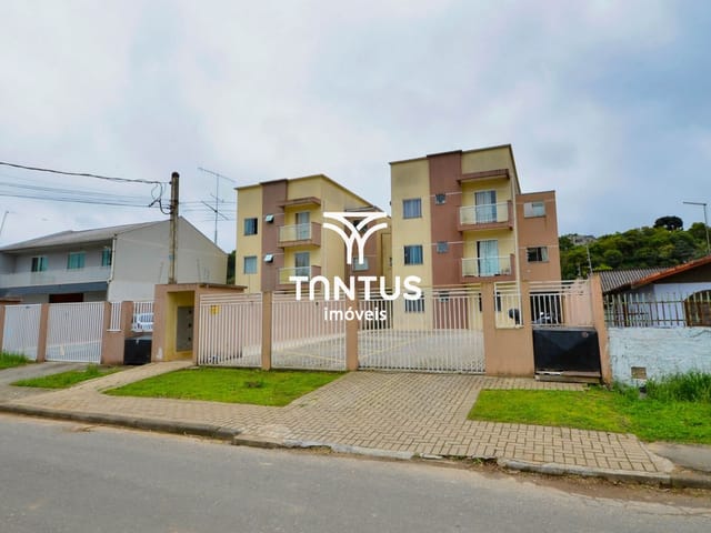 Apartamento 2 quartos e 1 banheiro, à venda, no bairro Roça Grande em Colombo