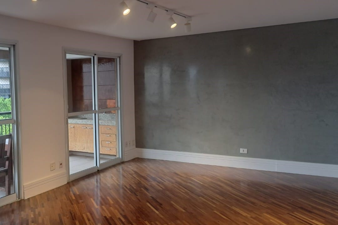 Foto do Apartamento-Apartamento tipo para venda e locação em Vila Suzana com 4 quartos, sendo 3 suítes, 136m²