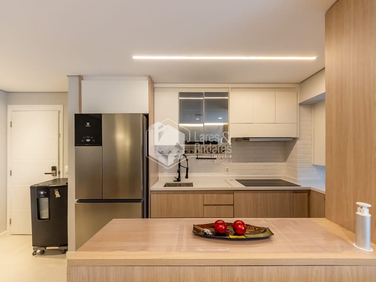 Apartamento à venda com 3 quartos, 97m² - Foto 11