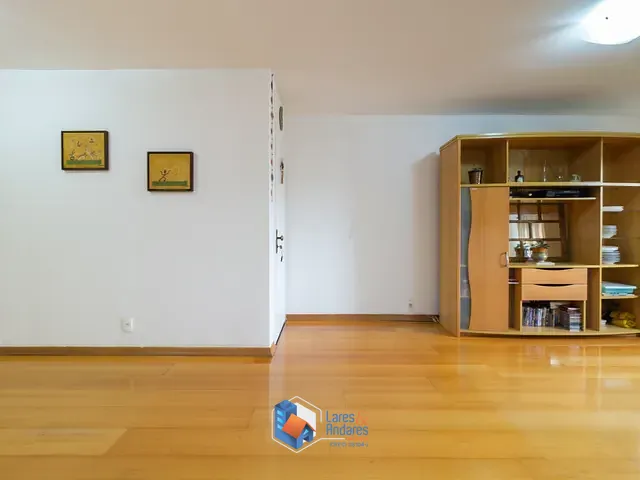 Apartamento com 141m² 3 quartos e 3 banheiros, à venda, no bairro Sumaré em São Paulo