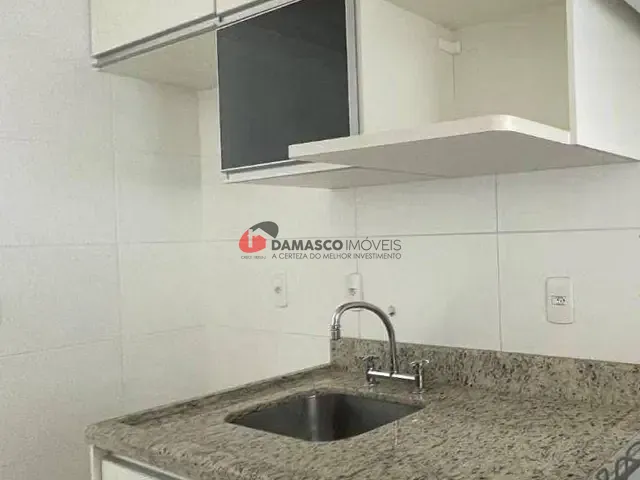 Apartamento 2 quartos e 1 banheiro, para alugar, no bairro Jardim em Santo André