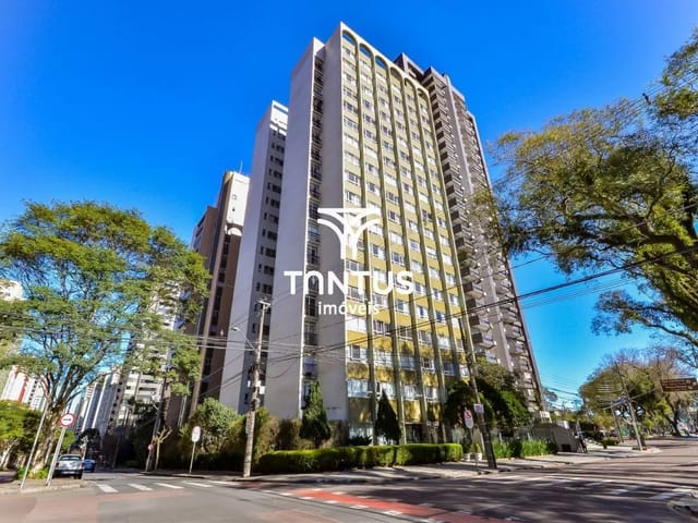 Apartamento 3 quartos e 3 banheiros, à venda, no bairro Bigorrilho em Curitiba