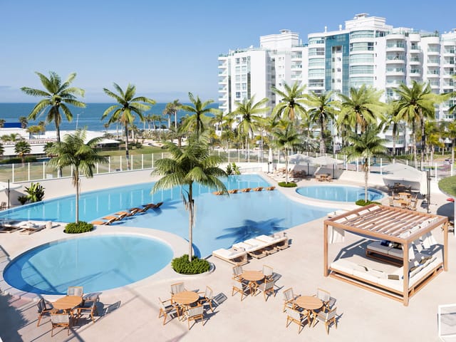Apartamento 4 quartos e 4 banheiros, à venda, no bairro Praia Brava em Itajaí