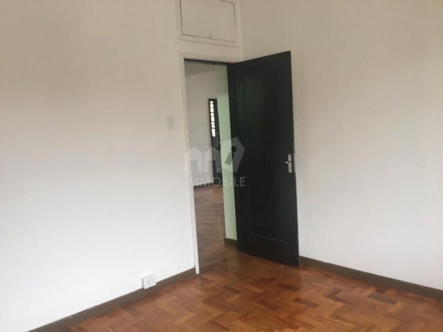 Apartamento 2 quartos e 1 banheiro, para alugar, no bairro Centro em Petrópolis
