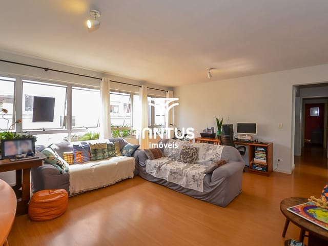 Apartamento 3 quartos e 4 banheiros, à venda, no bairro Alto da Glória em Curitiba