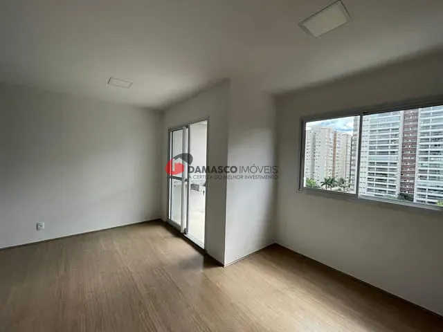 Apartamento 2 quartos e 2 banheiros, à venda, no bairro Cerâmica em São Caetano do Sul