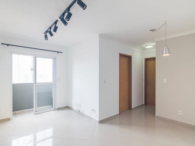 Foto do Apartamento - Apartamento tipo para venda em Vila Floresta com 2 quartos, 47m² | Lares e Andares Imóveis
