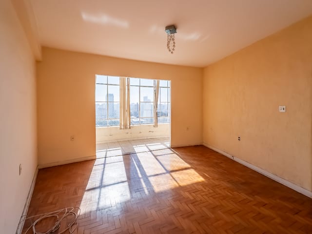 Foto do Apartamento - Apartamento tipo para venda em Centro com 2 quartos, 80m² | Lares e Andares Imóveis