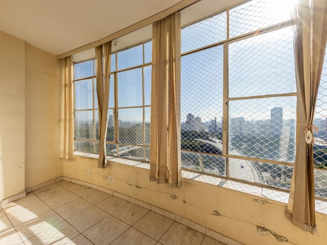 Foto do Apartamento - Apartamento tipo para venda em Centro com 2 quartos, 80m² | Lares e Andares Imóveis