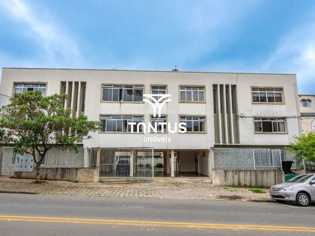 Apartamento 3 quartos e 2 banheiros, à venda, no bairro Juvevê em Curitiba