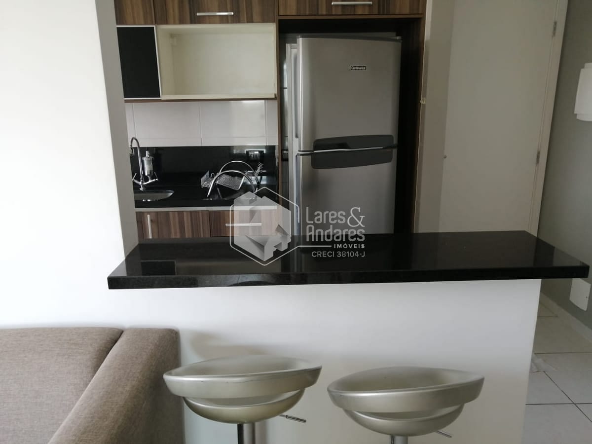 Apartamento à venda com 2 quartos, 47m² - Foto 2