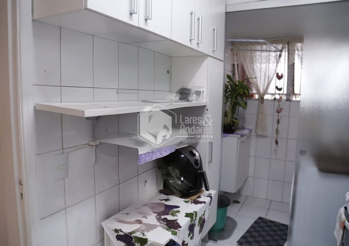 Apartamento à venda com 2 quartos, 48m² - Foto 13