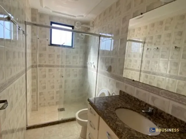Apartamento 3 quartos e 3 banheiros, à venda ou para alugar, no bairro Centro em Campos dos Goytacazes