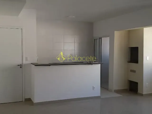 Apartamento 4 quartos e 2 banheiros, à venda, no bairro Jardim Boa Vista em Pindamonhangaba