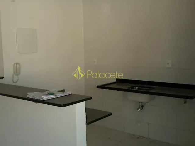 Apartamento 4 quartos e 2 banheiros, à venda, no bairro Jardim Boa Vista em Pindamonhangaba