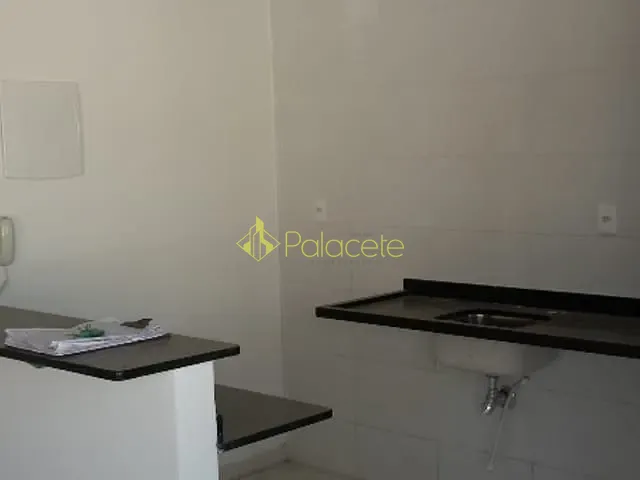 Apartamento 4 quartos e 2 banheiros, à venda, no bairro Jardim Boa Vista em Pindamonhangaba