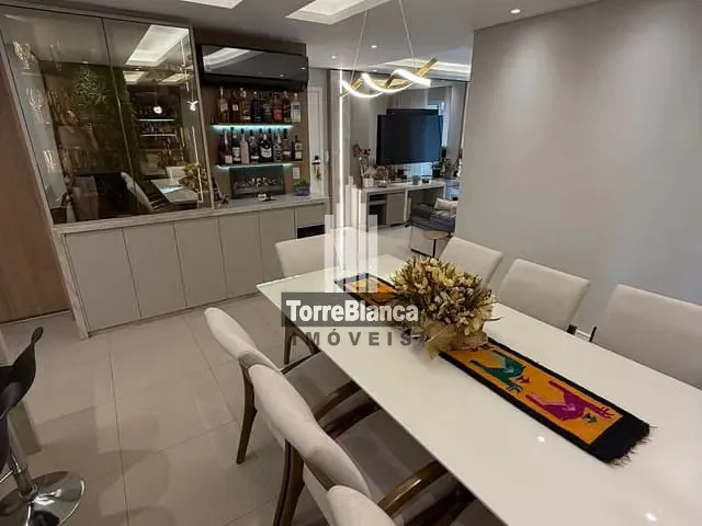 Apartamento com 198m² 3 quartos e 4 banheiros, à venda, no bairro Oficinas em Ponta Grossa