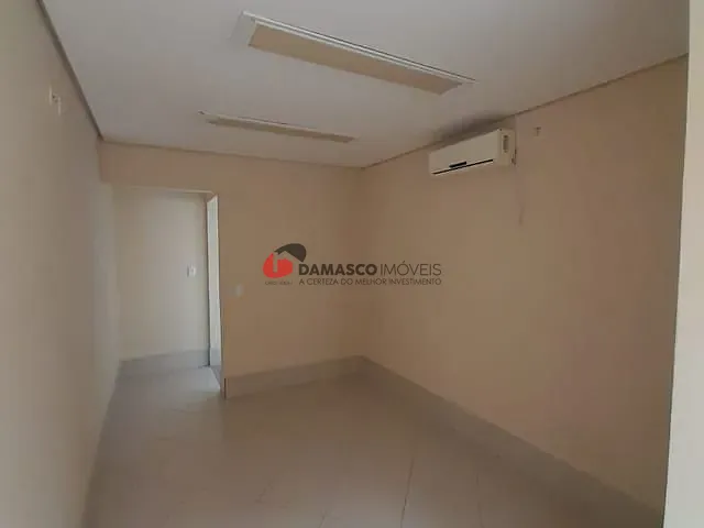 Apartamento 2 quartos e 2 banheiros, para alugar, no bairro Santa Paula em São Caetano do Sul