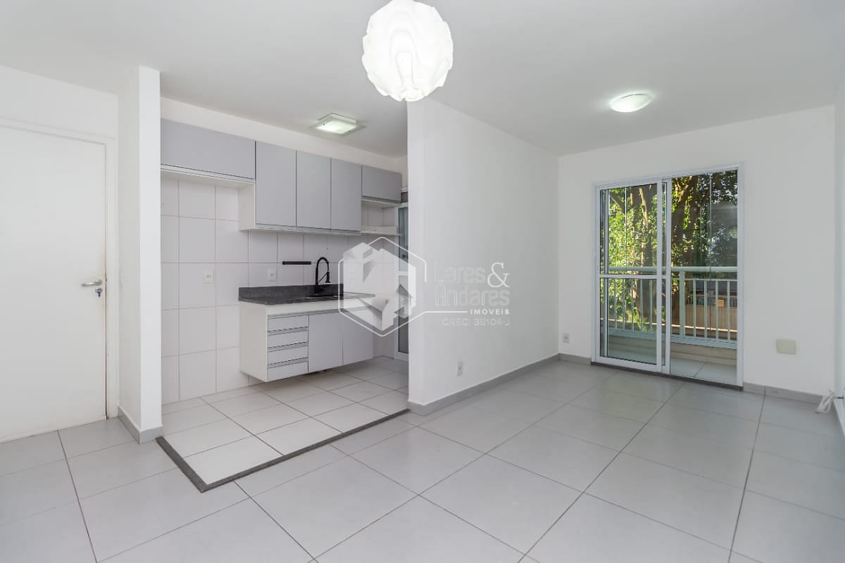 Apartamento à venda com 2 quartos, 49m² - Foto 2