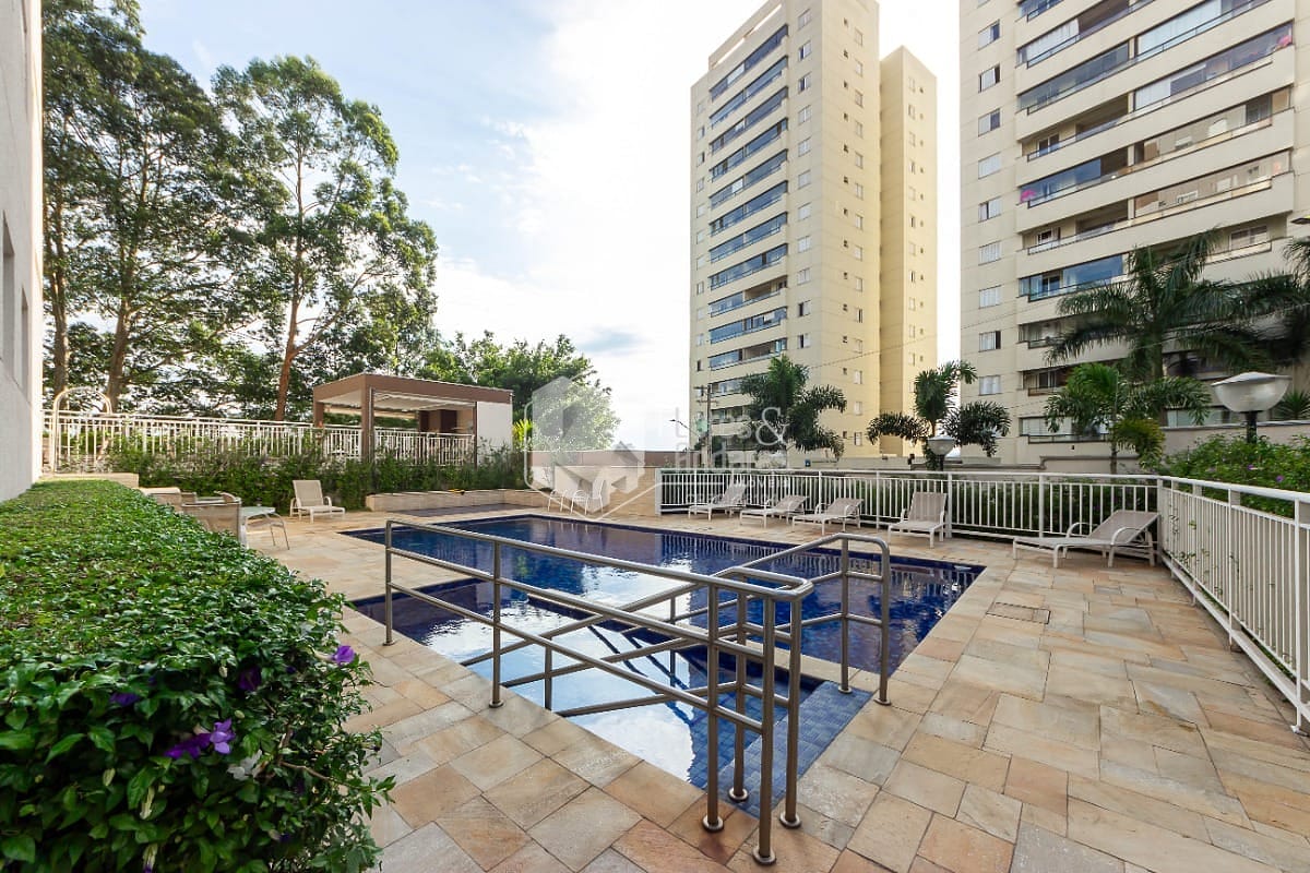 Apartamento à venda com 2 quartos, 49m² - Foto 1