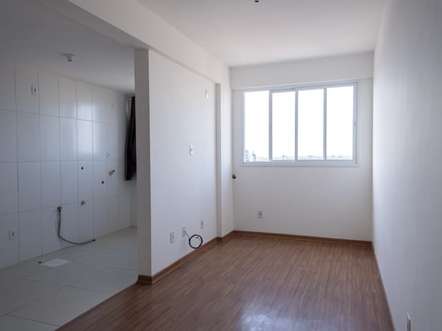 Apartamento com 52m² 1 quarto e 1 banheiro, à venda ou para alugar, no bairro Centro em Pelotas
