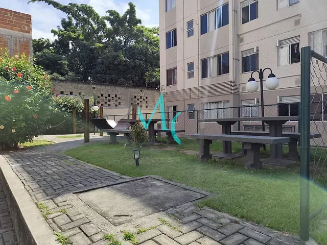 Apartamento 2 quartos e 1 banheiro, à venda, no bairro Campo Grande em Rio de Janeiro