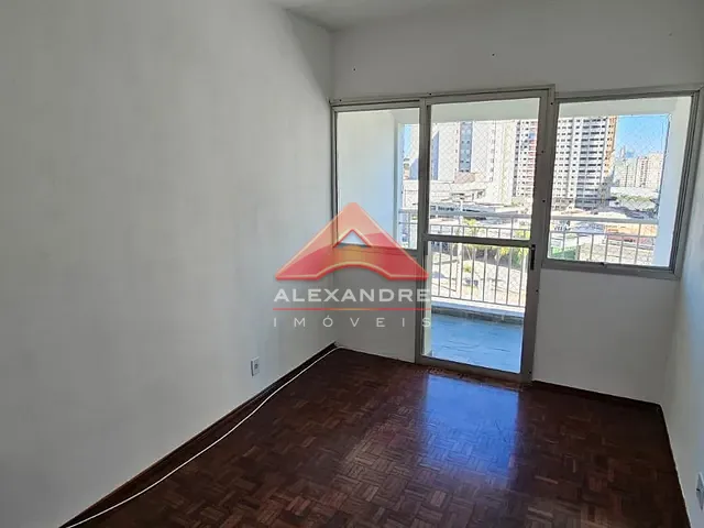 Apartamento 2 quartos e 1 banheiro, para alugar, no bairro Vila Industrial em São José dos Campos