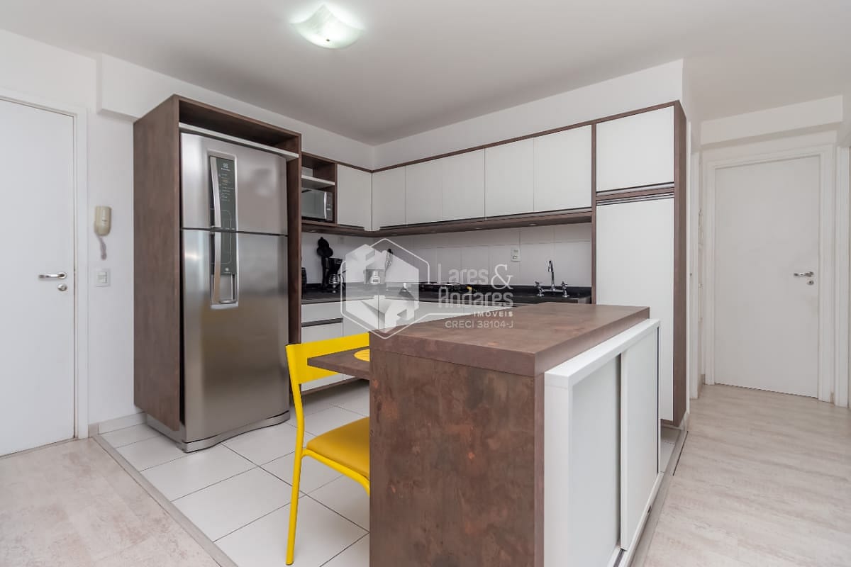 Apartamento à venda com 2 quartos, 62m² - Foto 27