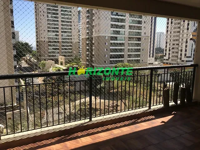 Apartamento com 195m² 3 quartos e 4 banheiros, à venda, no bairro Jardim Aquarius em São José dos Campos