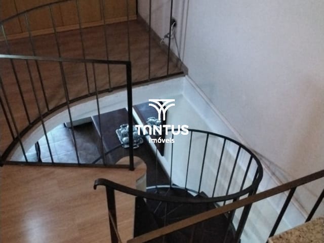 Apartamento 3 quartos e 2 banheiros, à venda, no bairro Alto da Glória em Curitiba