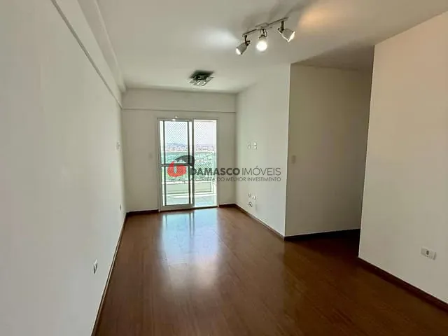 Apartamento 2 quartos e 1 banheiro, à venda, no bairro Campestre em Santo André