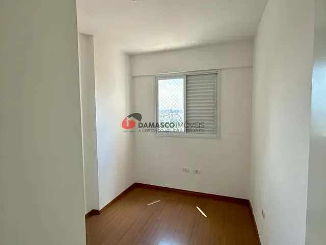 Apartamento 2 quartos e 1 banheiro, à venda, no bairro Campestre em Santo André