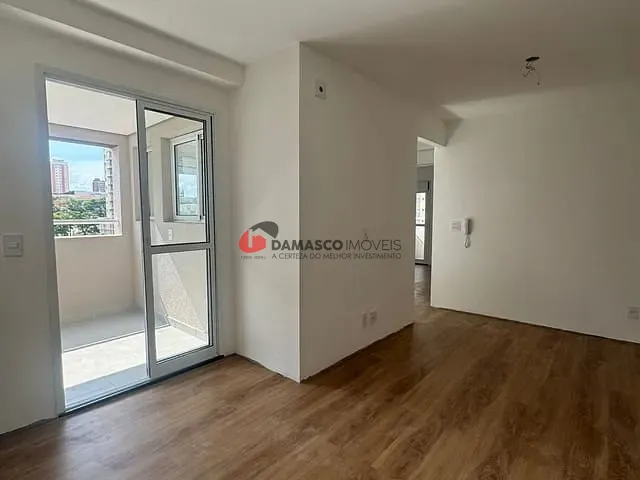 Apartamento com 58m² 2 quartos e 1 banheiro, para alugar, no bairro Jardim Bela Vista em Santo André