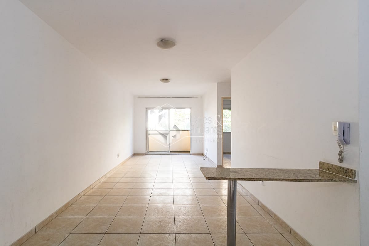 Apartamento à venda com 2 quartos, 60m² - Foto 1
