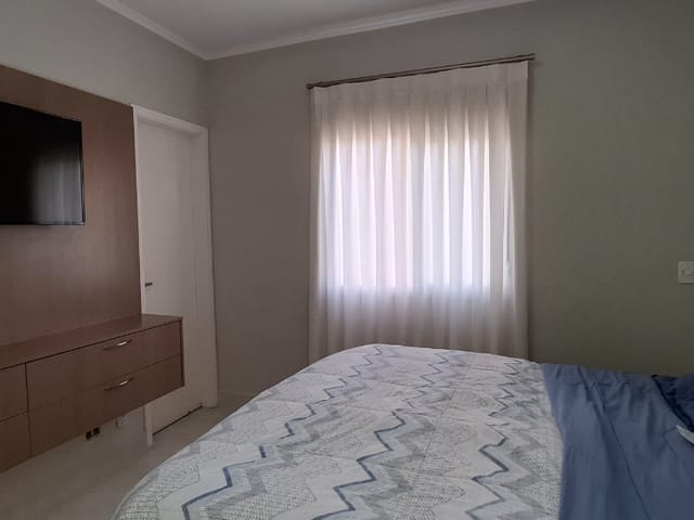 Foto do Apartamento - Apartamento tipo para venda com 3 quartos, sendo 3 suítes, 101m² | Lares e Andares Imóveis