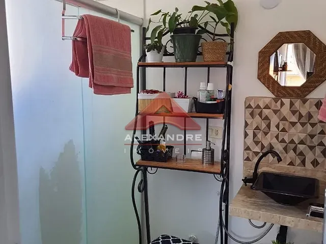 Apartamento 2 quartos e 1 banheiro, à venda, no bairro Jardim Paulista em São José dos Campos